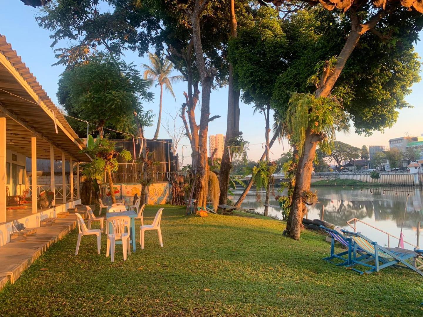 Ban Narai River Guesthouse Chiang Mai Exterior foto
